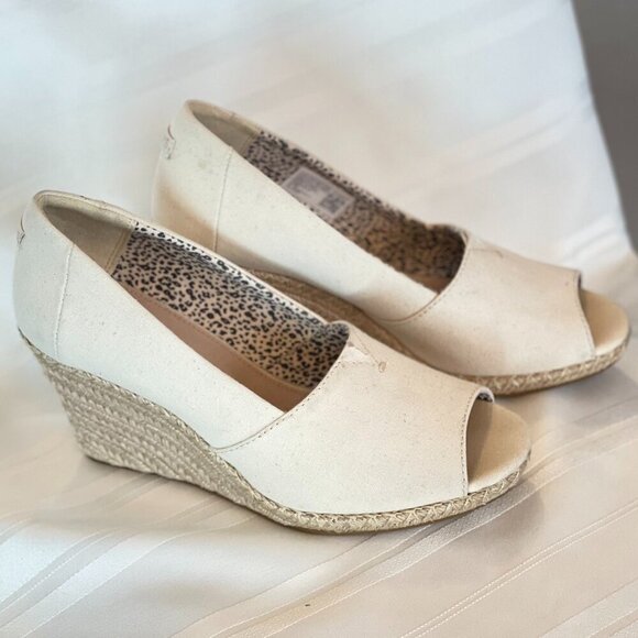 TOMS Michelle Canvas Wedge Heel in Cream, Size 8.5 NWOT - Picture 10 of 12